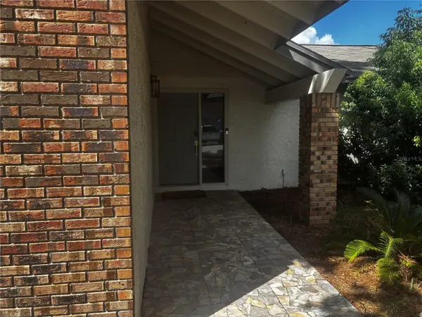 2824 CHARMONT DR, Apopka, FL 32703