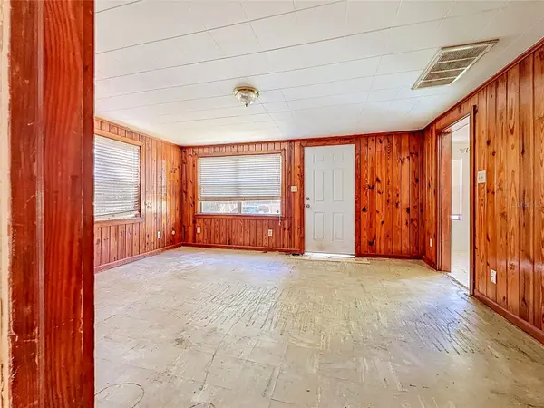 331 MARIE ST, Palm Harbor, FL 34683