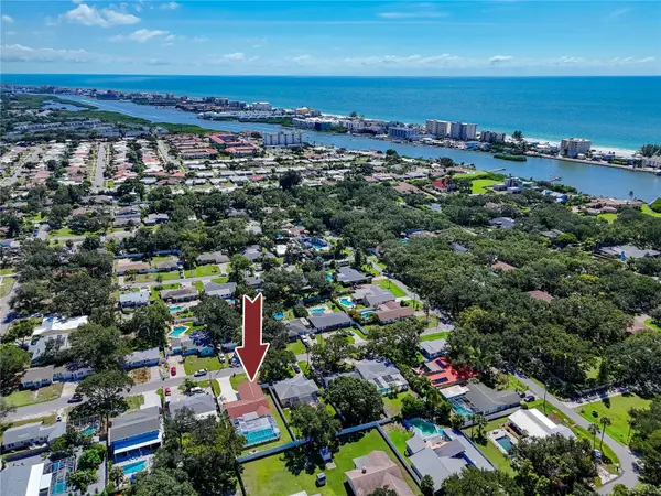 14803 SUNSET DR, Largo, FL 33774