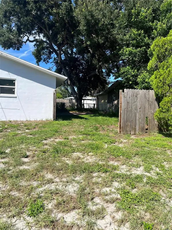 1201 SPALDING RD, Dunedin, FL 34698