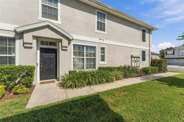 2333 TANBARK RIDGE PL, Plant City, FL 33563