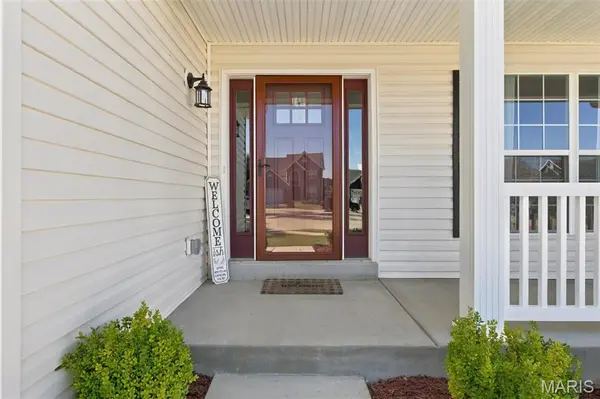 217 Stone View CT, Fenton, MO 63026