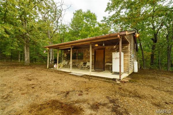 21045 County Road 3560, St James, MO 65559