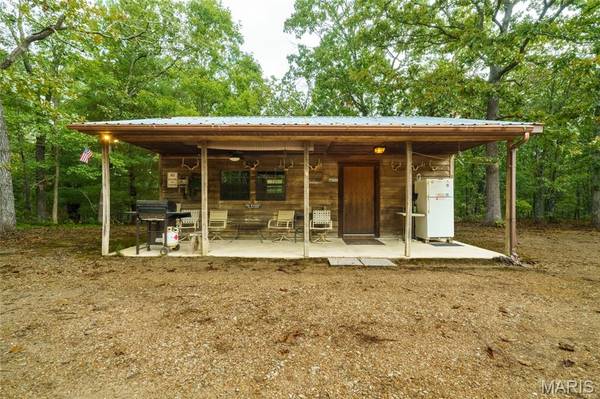 21045 County Road 3560, St James, MO 65559