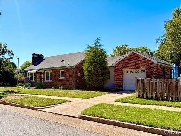 5621 January AVE, St Louis, MO 63109