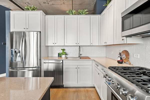 1000 W ADAMS ST #607, Chicago, IL 60607