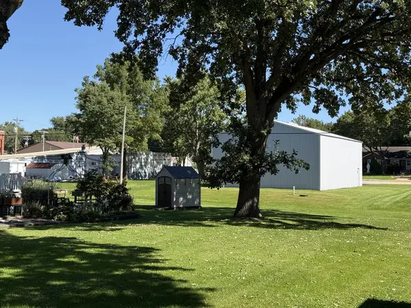 206 S 1st ST, Cherry, IL 61317
