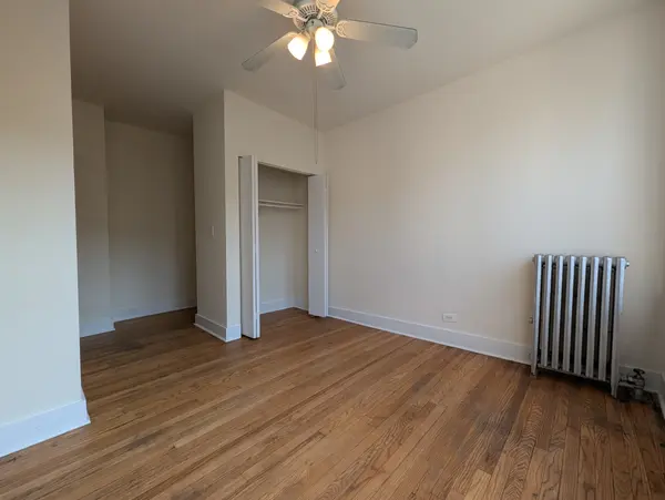 1532 N Kedzie AVE #2E, Chicago, IL 60651