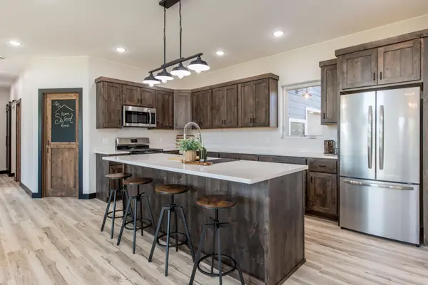 1001 Moore ST, Starbuck, MN 56381