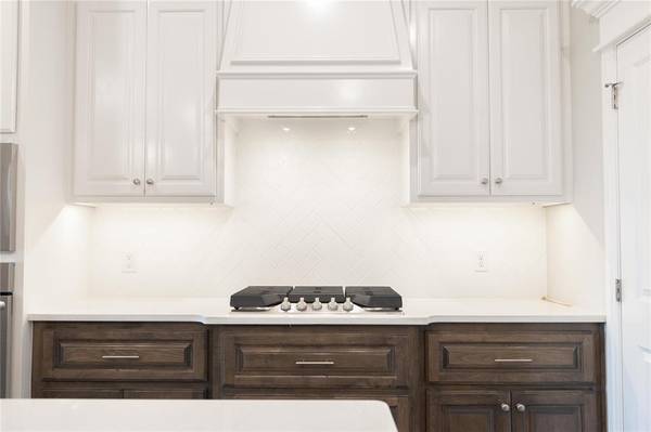 11724 Narrow WAY, Guthrie, OK 73044