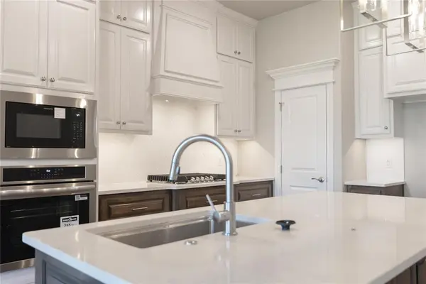 11724 Narrow WAY, Guthrie, OK 73044