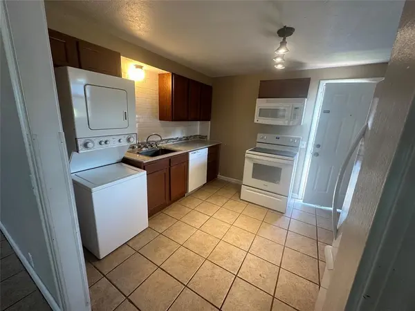516 E Huber ST, Weatherford, OK 73096