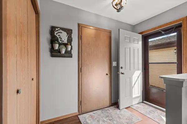 725 S WESTHAVEN PL #B, Appleton, WI 54914