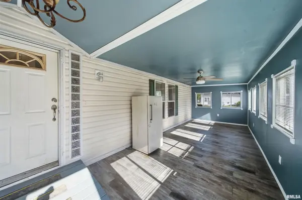 109 HOLLYHOCK LN, Metamora, IL 61548