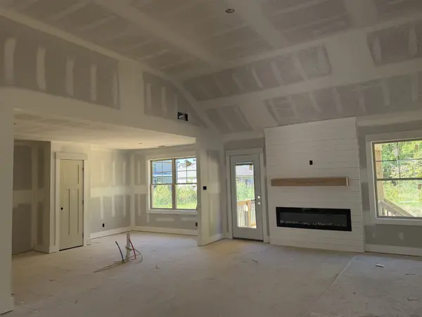 379 Hereford Farms, Clarksville, TN 37043