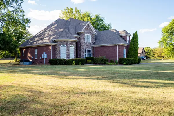 107 Wyndham Cv, Murfreesboro, TN 37129