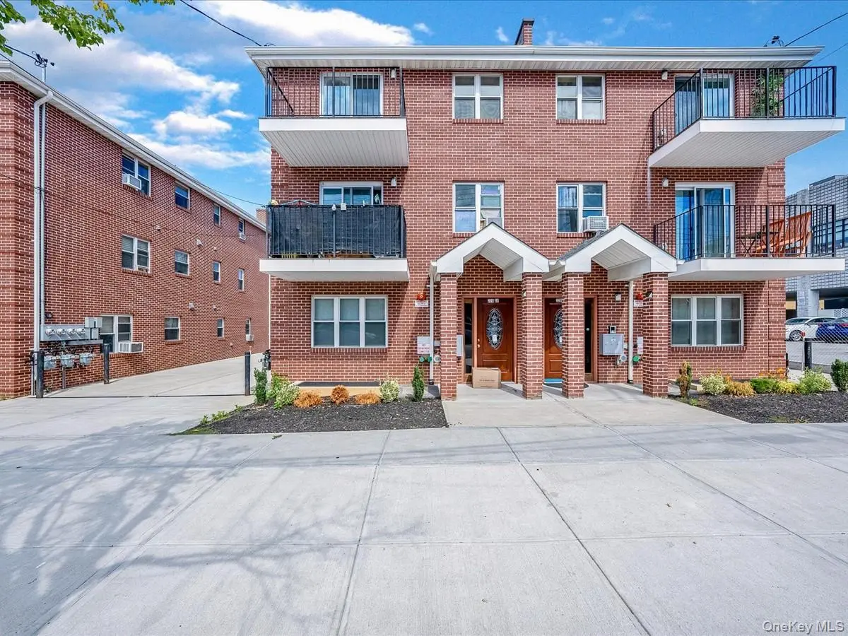 220-09 64th AVE #3, Bayside, NY 11364