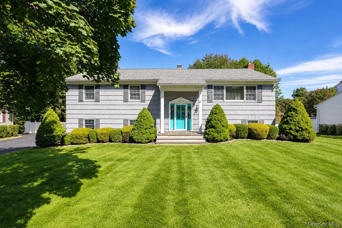 518 Manchester RD, Yorktown Heights, NY 10598