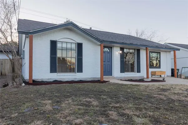 2003 Castle Gate CIR, San Marcos, TX 78666