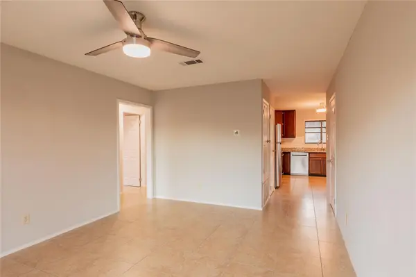 2003 Castle Gate CIR, San Marcos, TX 78666