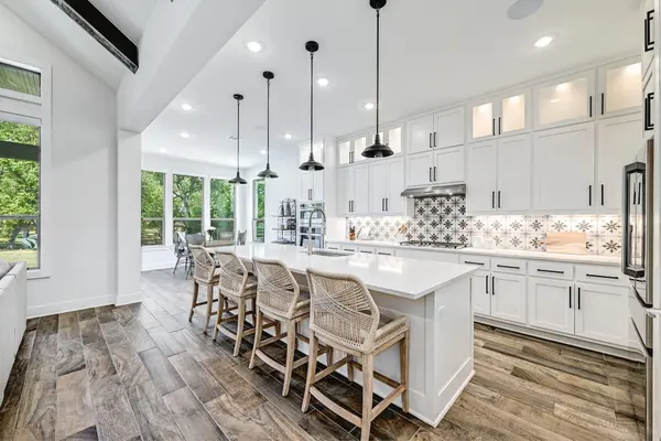 134 Staked Plains LN, Dripping Springs, TX 78620
