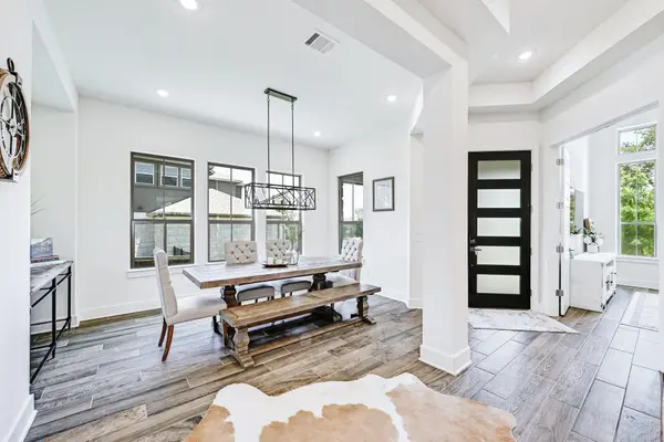 134 Staked Plains LN, Dripping Springs, TX 78620