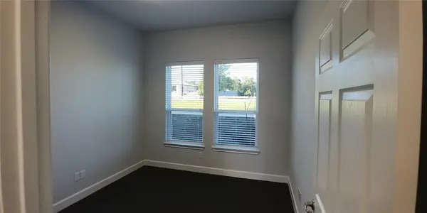 660 S Bagdad RD #430, Leander, TX 78641