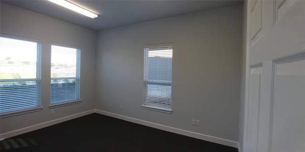 660 S Bagdad RD #430, Leander, TX 78641