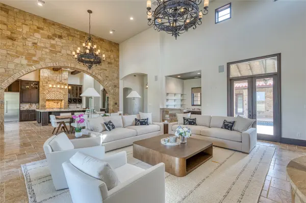 444 La Serena LOOP, Horseshoe Bay, TX 78657