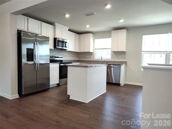 5850 Granbury DR, Kannapolis, NC 28081