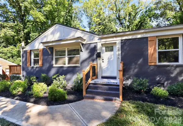 2736 Royston RD, Charlotte, NC 28208