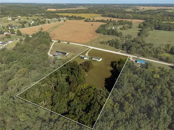 1650 NW 100 RD, Kingsville, MO 64061