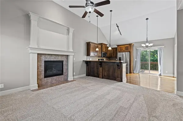 114 SW Hanging Garden ST, Blue Springs, MO 64064
