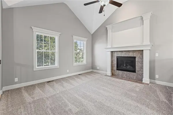 114 SW Hanging Garden ST, Blue Springs, MO 64064
