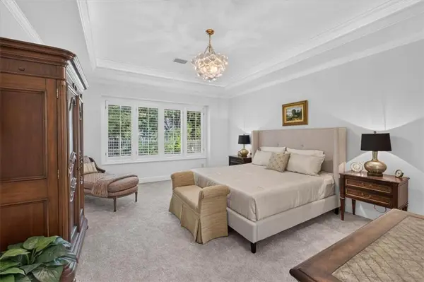 5256 W 115TH TER, Leawood, KS 66211