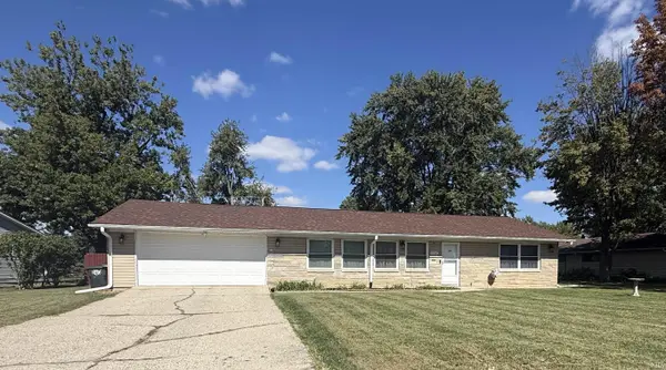 1916 W Sheffield DR, Muncie, IN 47304