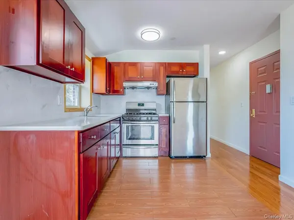 220-09 64th AVE #3, Bayside, NY 11364