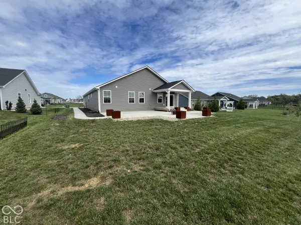7031 E Bean Blossom DR, Camby, IN 46113