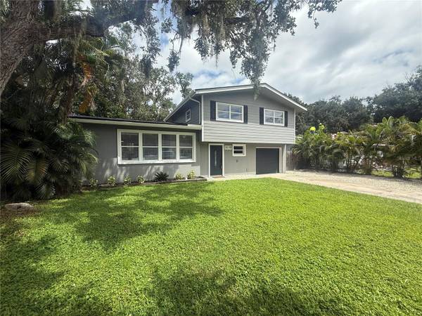 3135 ALTA VISTA ST, Sarasota, FL 34237