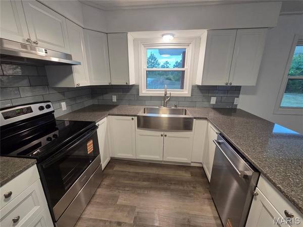 11880 Cypress RD, Dixon, MO 65459