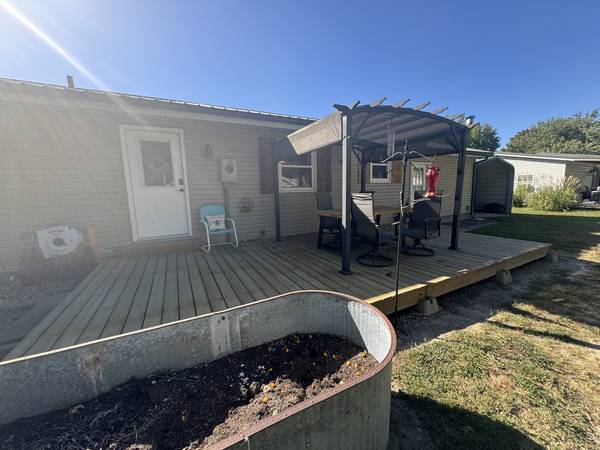 3654 Dawn DR, Pinckneyville, IL 62274