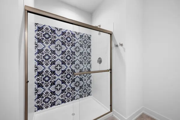 27 W Park BLVD #308, Villa Park, IL 60181