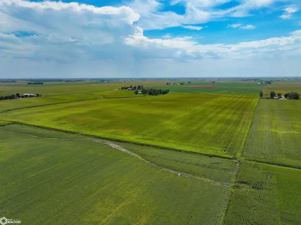 Independence AVE, Waterloo, IA 50703