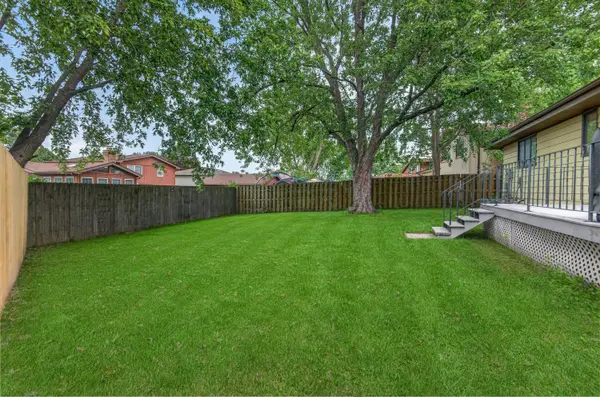 5038 W 87th PL, Crown Point, IN 46307