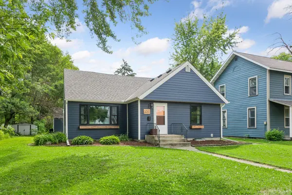 257 S Orange ST, Waconia, MN 55387