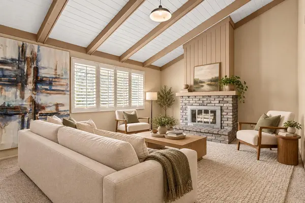 3459 Highlander DR, Eagan, MN 55122
