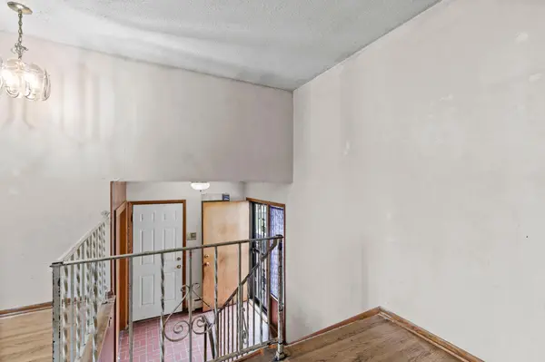 8016 Brunswick AVE N, Brooklyn Park, MN 55443