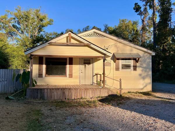 730 CRAVENS DR, Savannah, TN 38372