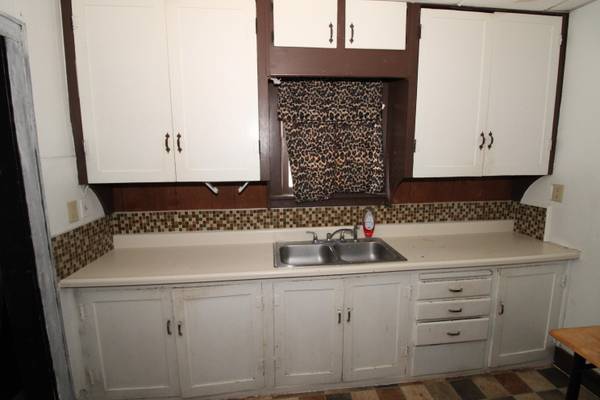 113 N Orchard St, El Dorado, KS 67042