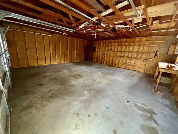 2218 S Water St, Wichita, KS 67213